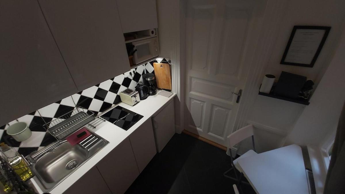 Apartment Quite And Cheap In Center B1 Sza Budapest