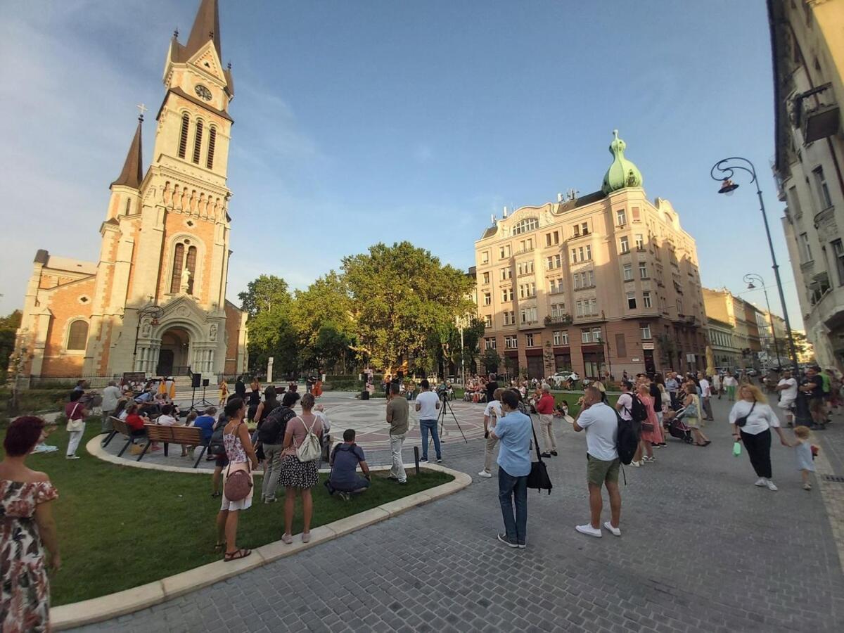 Quite And Cheap In Center B1 Sza Budapest